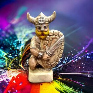 VTG 1971 GARE BY KEITH WHITE PAWM CHESS FIGURINE CERAMIC REPLACEMENT PIECE FLAWS